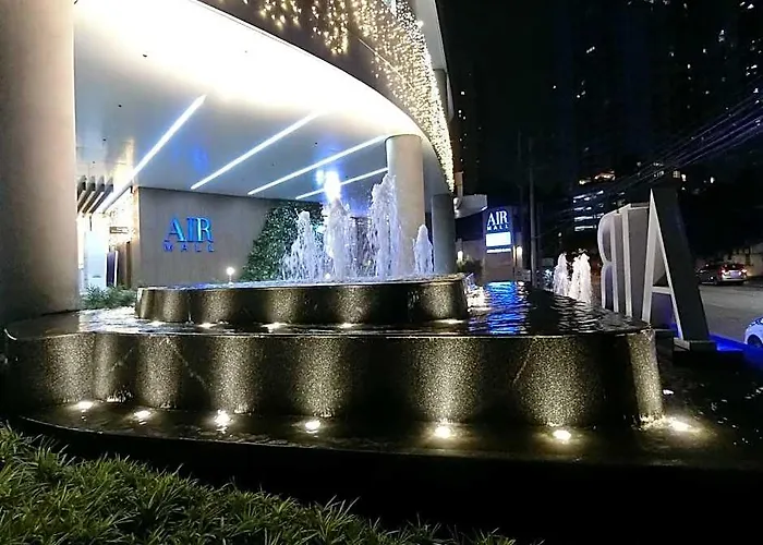 Hotel Maru Air 52f; Makati Sky View, 2 Double Beds 3*